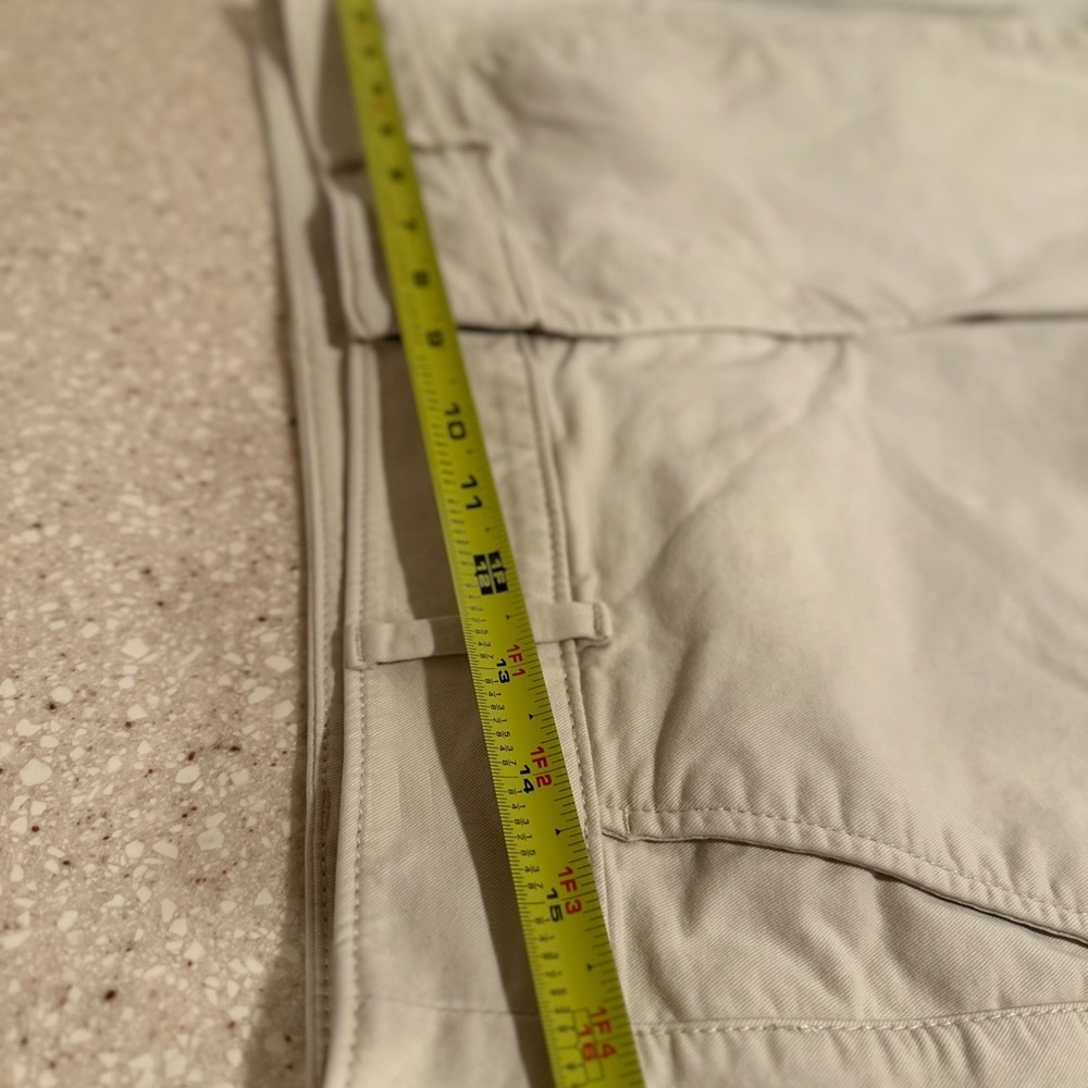 LOFT Soft Bermudas in Cream Cotton Size 6, VGUC - Picture 14 of 16
